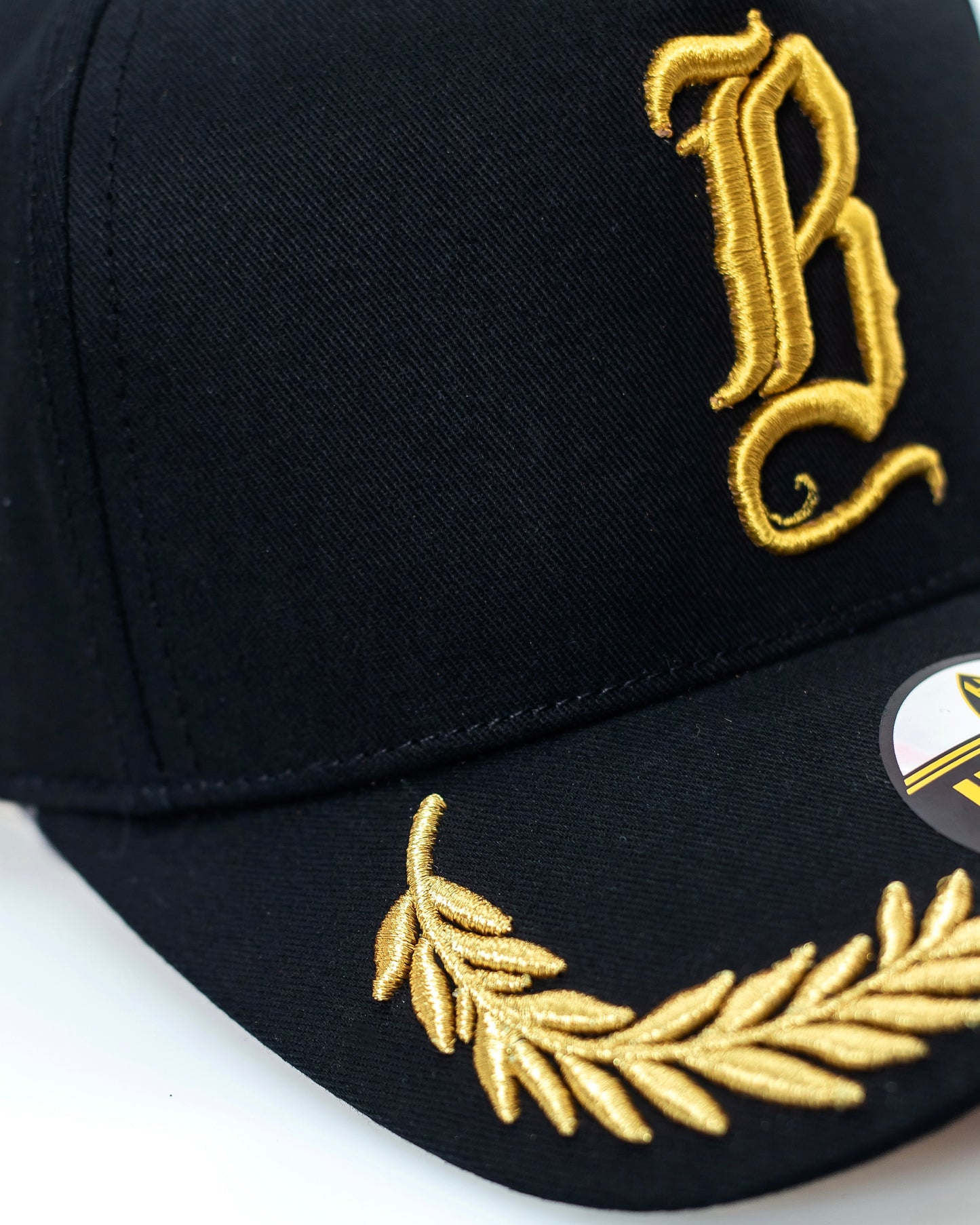 GORRA B GÓTICA LAURELES