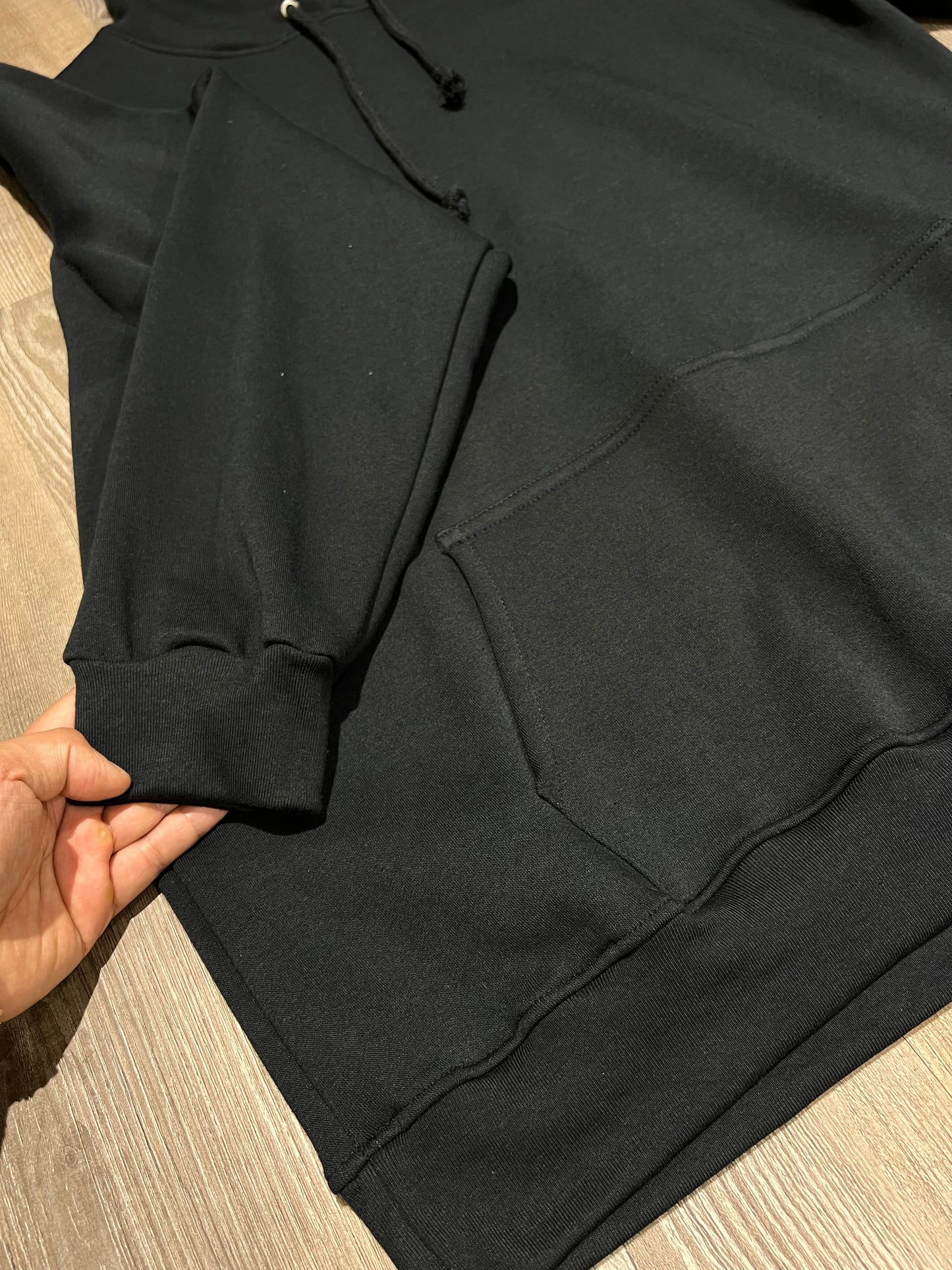 SUDADERA LISA B&F