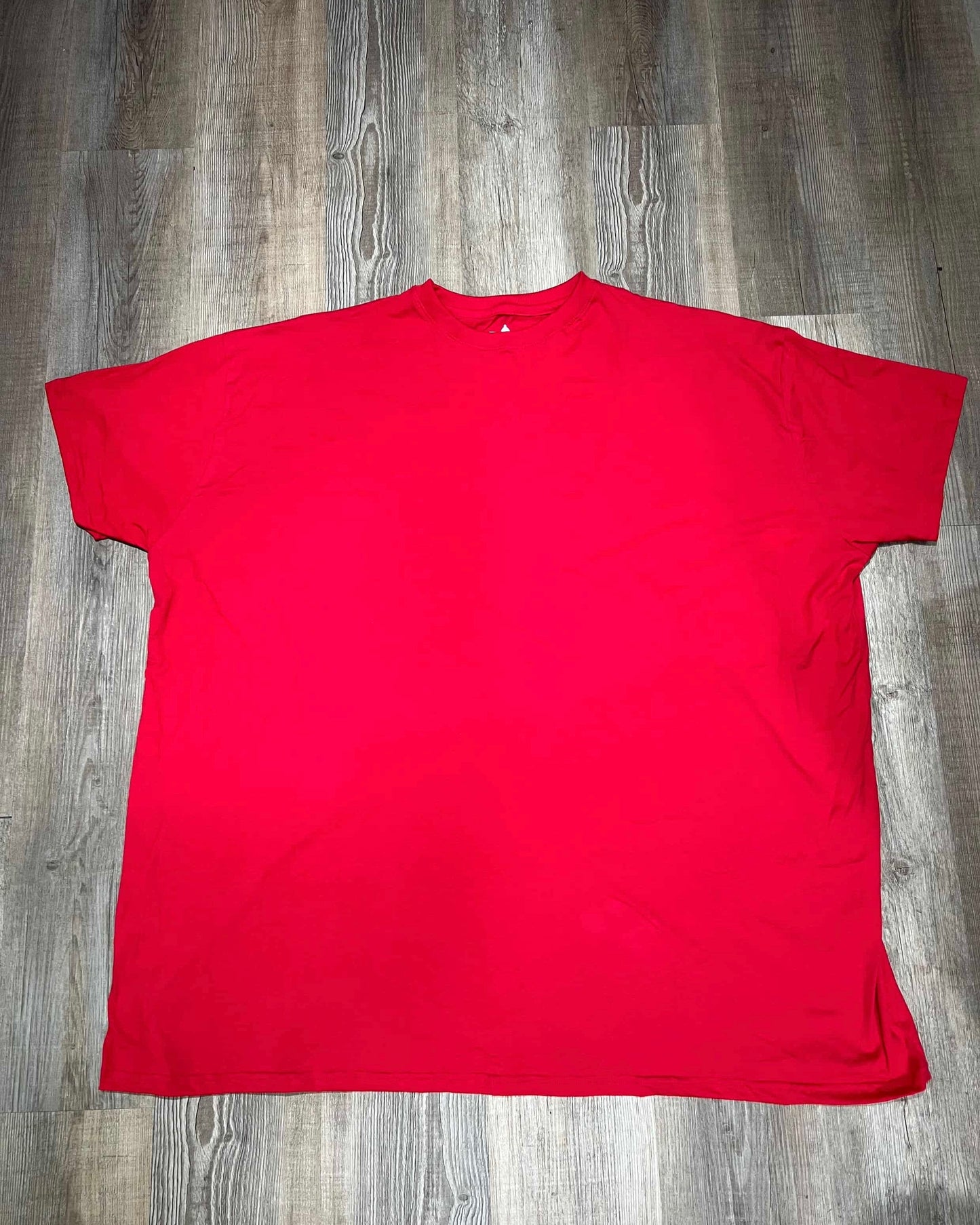 PLAYERA LISA ROJO B&F